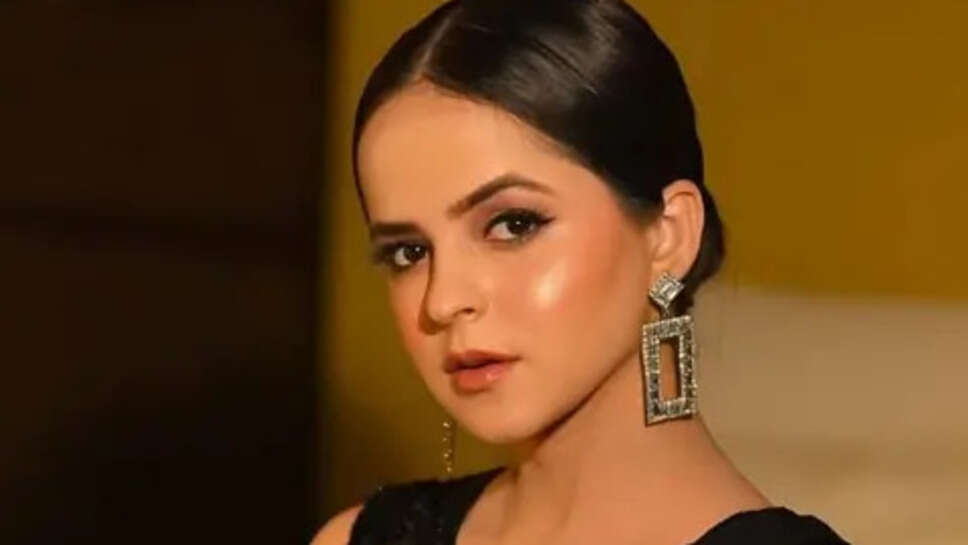 Palak Sindhwani Wiki, Age, Bio, Family, Net Worth In 2025