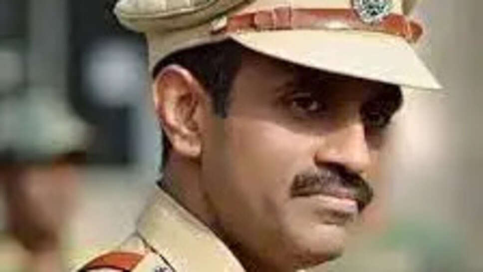 Know About Nisar Tamboli Nagpur's Commissioner Of Police
