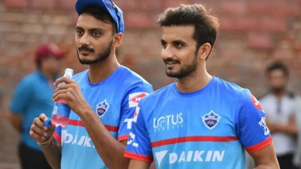 Axar Patel And Harshal Patel