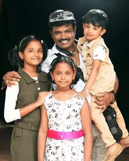 Madurai Muthu Age, Height, Wife, Family, Biography, Wiki In 2025