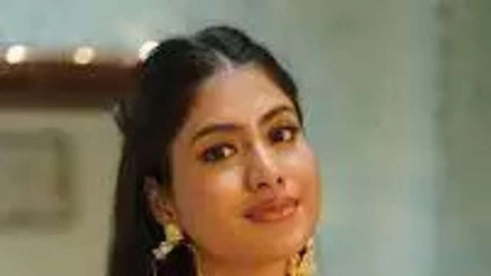  Yashi Tank Age, Height, Birthday, Boyfriend, Salary, Net Worth