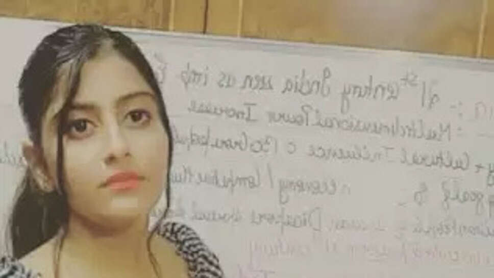 Simran Sahni's Age, Salary, Bio & Other Details