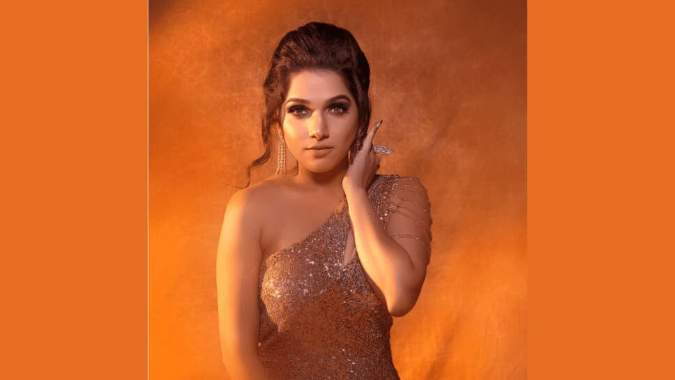 OP Chiku Wiki, Age, Real Name, Height, Parents, Birthday, Biography