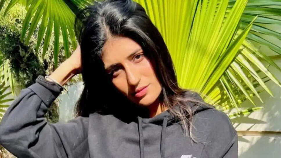 Shahneel Gill Age, Date Of Birth, Height, Instagram, Wiki