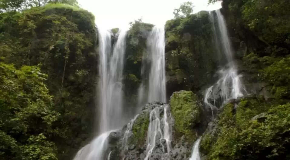 Top 10 Waterfalls Near Rajpipla In 2025