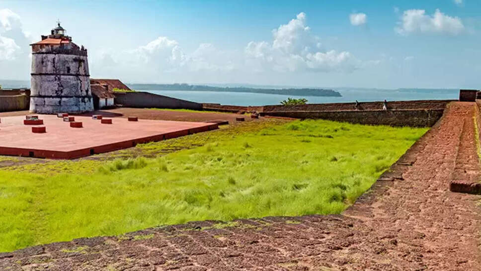  Top 10 Heritage Sites In Goa