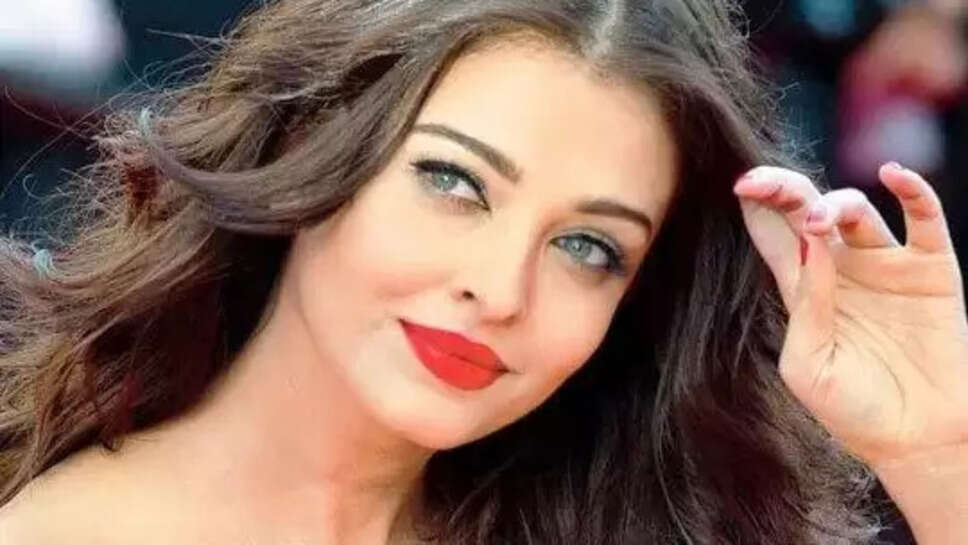 Aishwarya Rai Age, Wiki, Height, Weight, Boyfriend, Family, Biography 