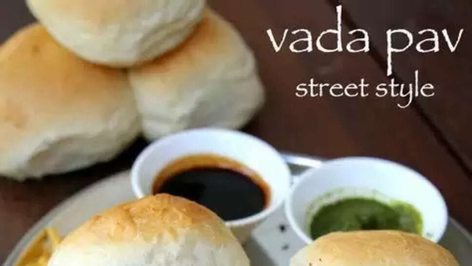 Top 10 Best Places To Eat Vada Pav In Mumbai