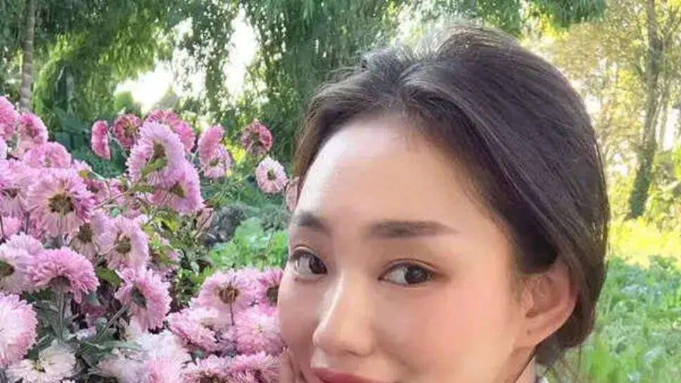 Roshni Dada Wiki, Biography, Age, Height, Boyfriend, Family In 2026