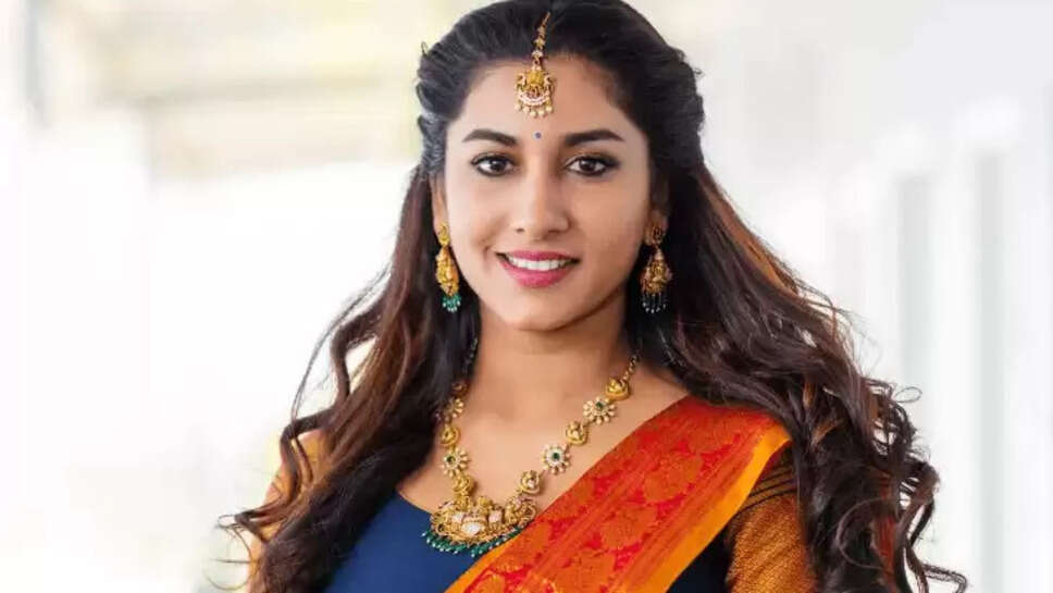 Vishnu Priya Bhimeneni Biography, Age, Height, Career, Net Worth 