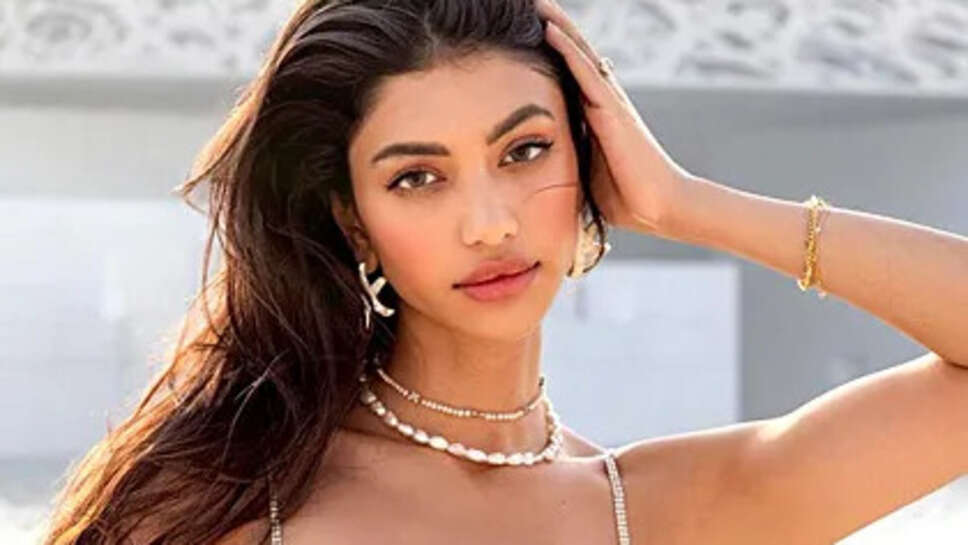 Alanna Panday Biography In 2025