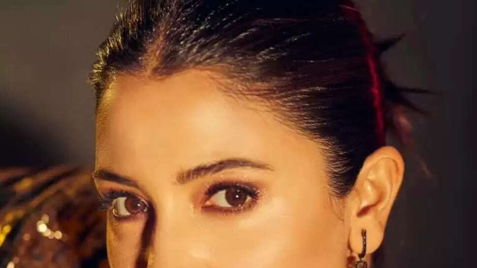 Anushka Sharma Age, Boyfriend, Family,Caste, Biography In 2025