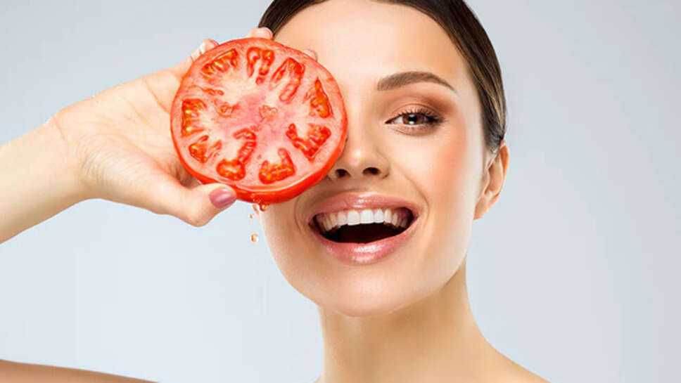 tomato on skin