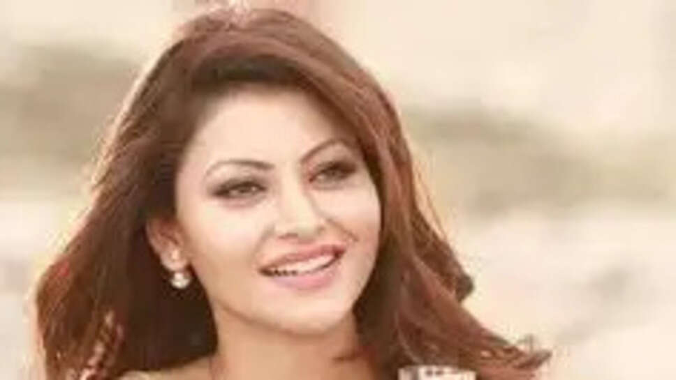 Top 10 Hottest Sexiest Bollywood Actresses In 2024