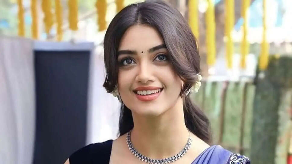 Bhagyashri Borse Age, Biography, Boyfriend, Family, Wiki, Marriage, Husband, Films, Instagram