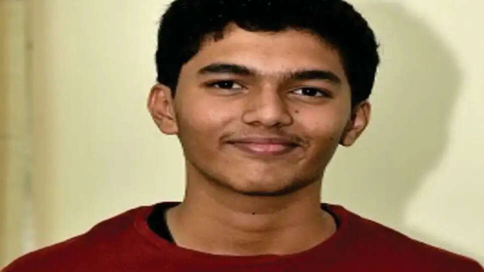  Mrinal Kutteri Age, Wiki, Biography, Family, Girlfriend