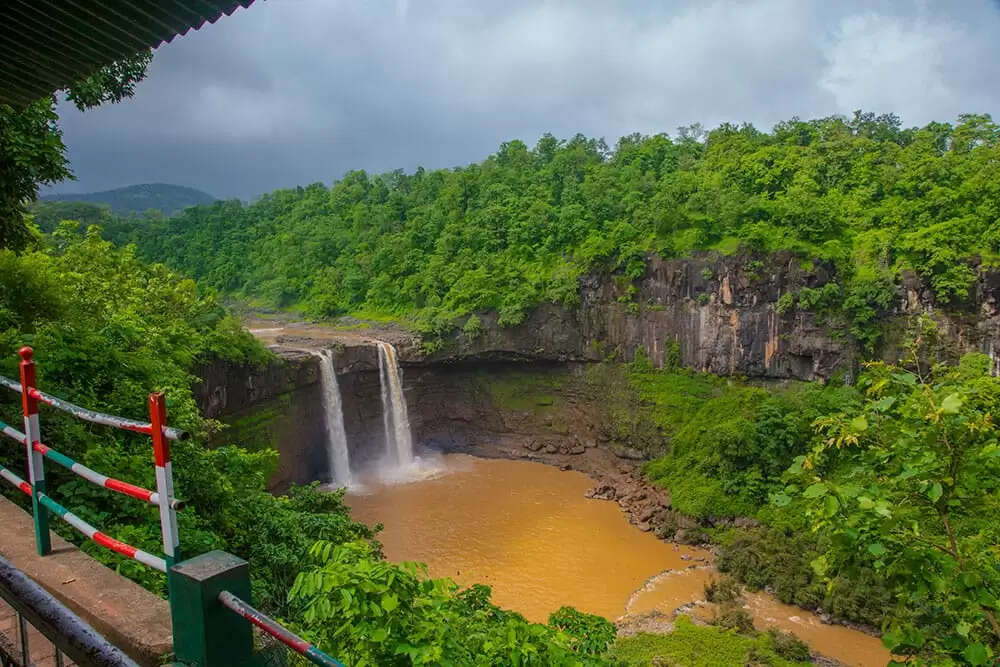 Top 10 Waterfalls Near Rajpipla In 2025