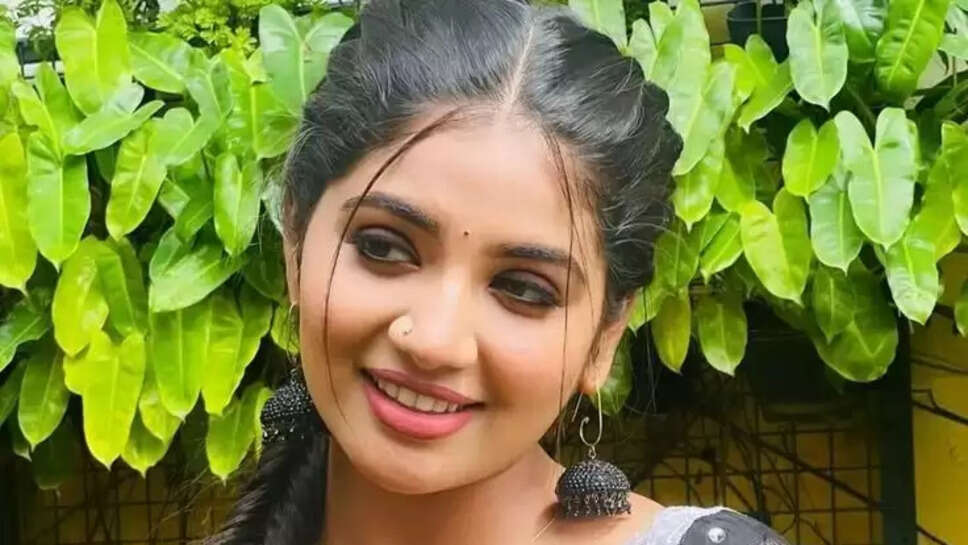Anshitha Anji Age, Family, Career, Biography