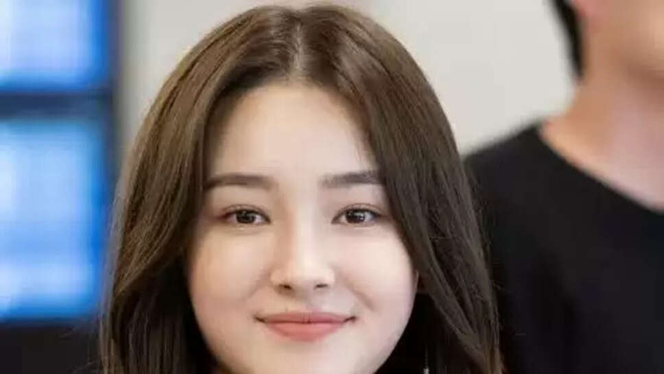 Nancy Momoland