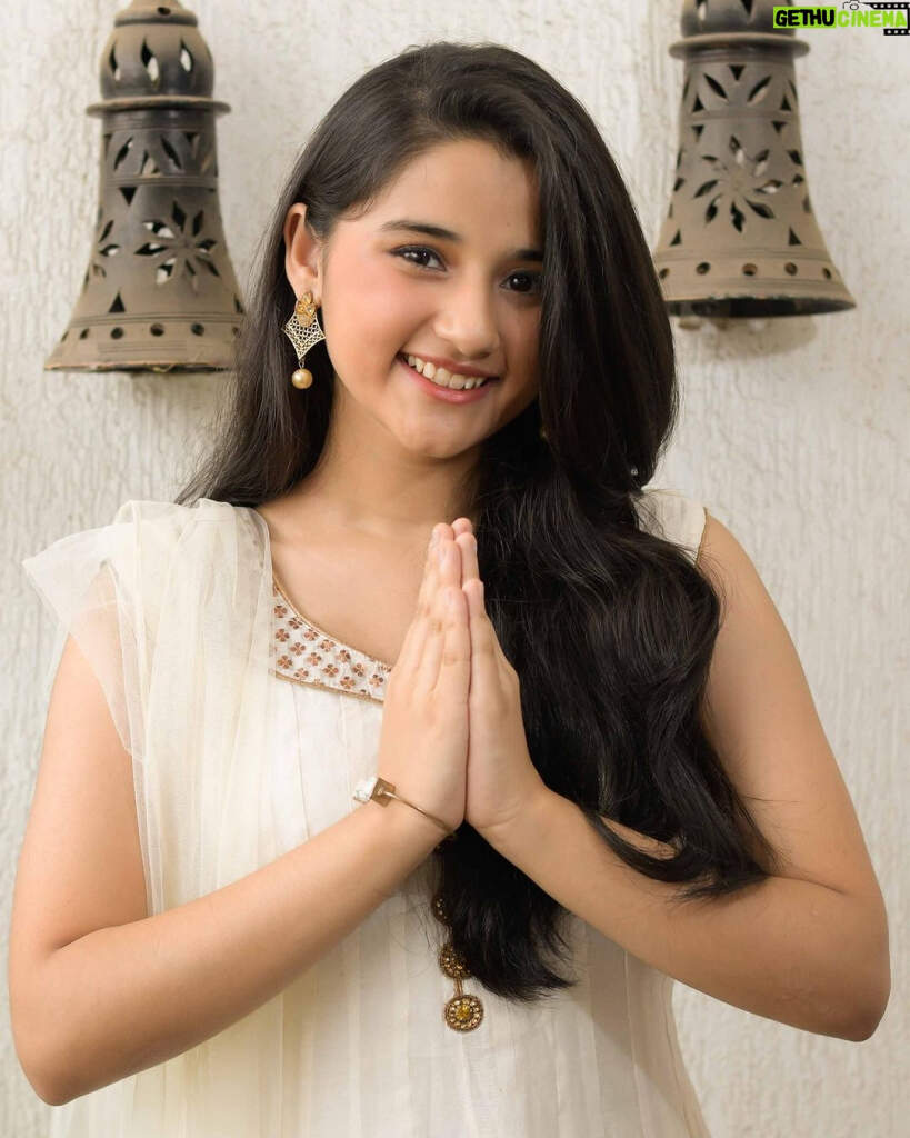 Aura Bhatnagar Badoni