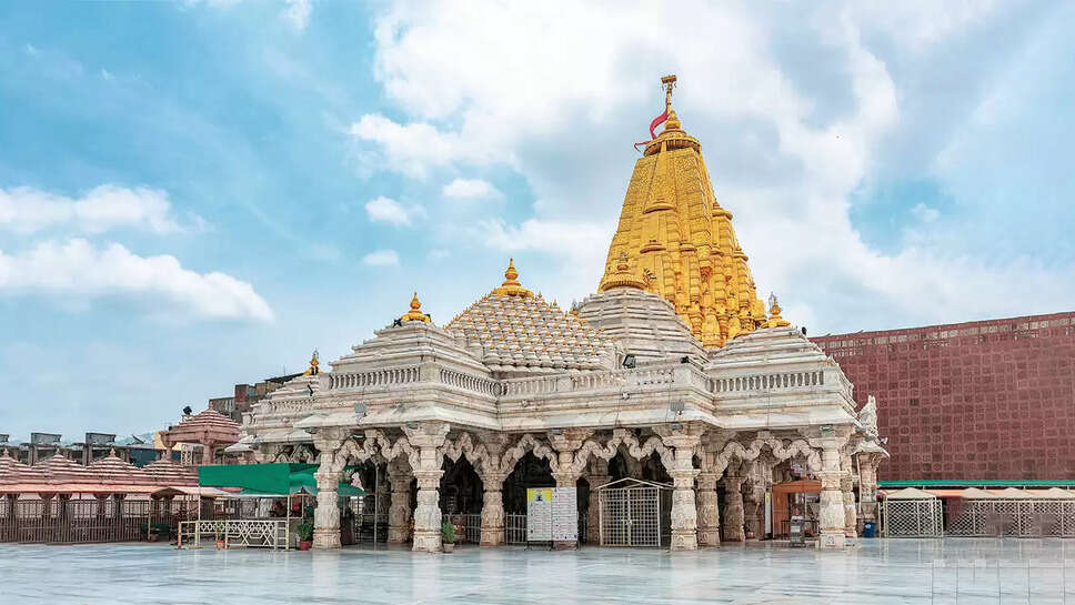 Know About Ambaji Mandir Timing, Location, Ticket Price
