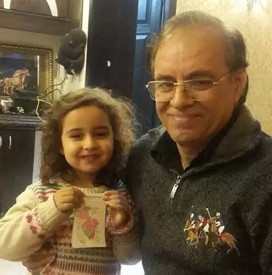 Biography Of Sudesh Chopra