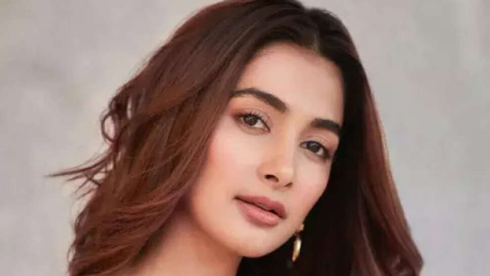 Top 10 Pooja Hegde Photos Till 2024