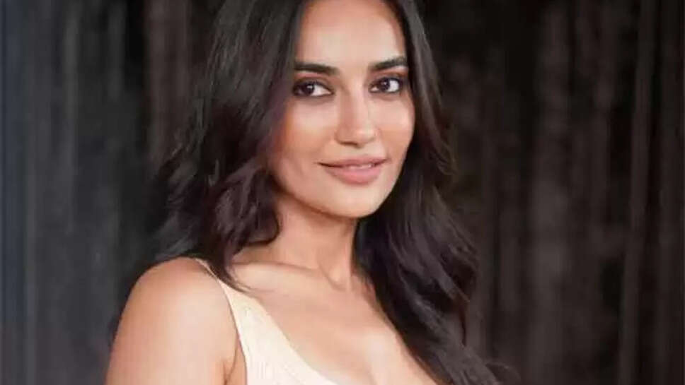 Surbhi Jyoti Biography In 2025