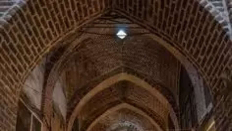 Top 10 Markets In Delhi & What You Should Buy In 2023