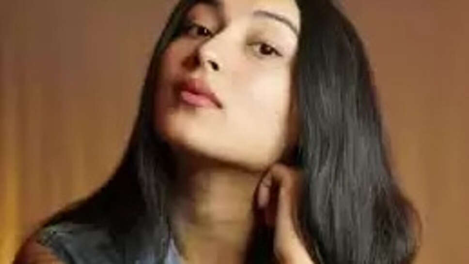 Akriti Negi Ag-e, Height, Biography, Education, Family, Net Worth In 2025