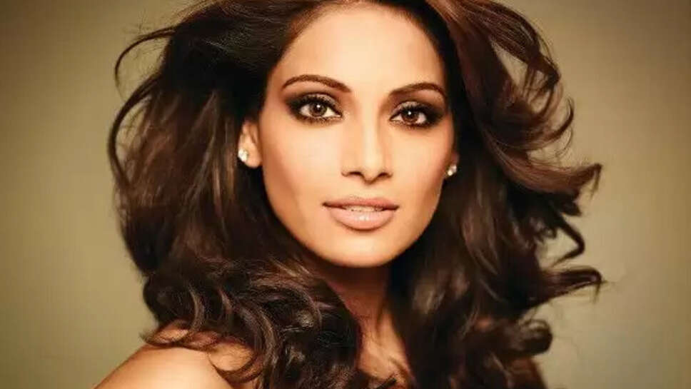 Bipasha Basu Biography, Age, Height, Career, Films, Husband