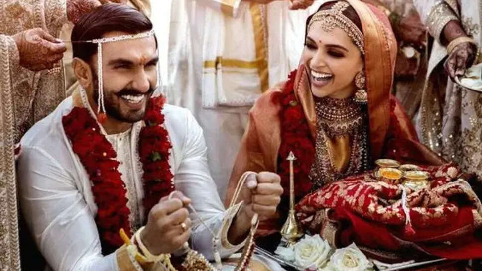 What Is The Age Difference Between Deepika Padukone & Ranveer Singh?