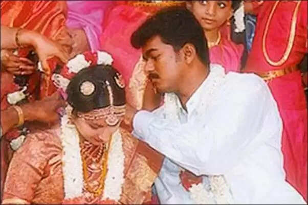 Top 10 Tamil Cinema Celebrities Wedding Photos 
