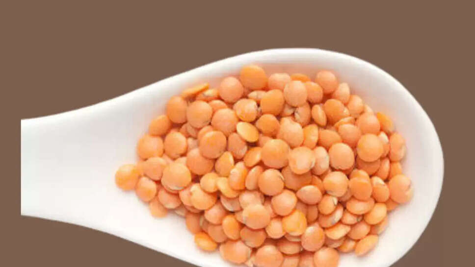 9 Masoor Dal Face Packs For Glowing Skin & Their Benefits