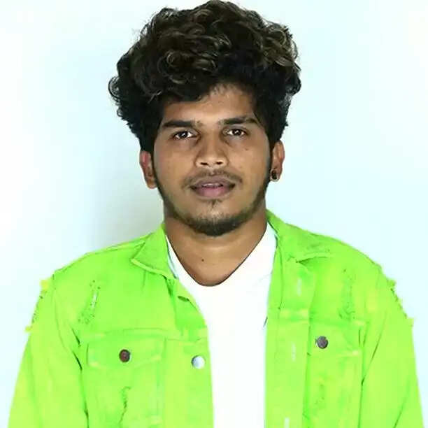 ​​ krishnajeev TR