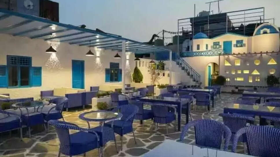 Top 5 Best Cafes In Majnu Ka Tila In 2024