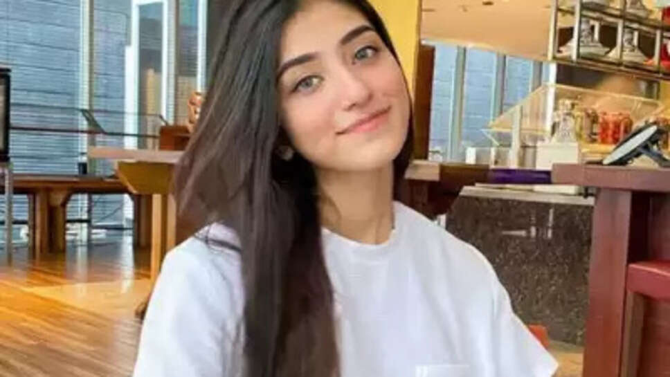 nazila sitaishi