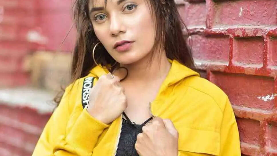 Doll Daundkar Biography, Age, Height, Career, Boyfriend In 2025