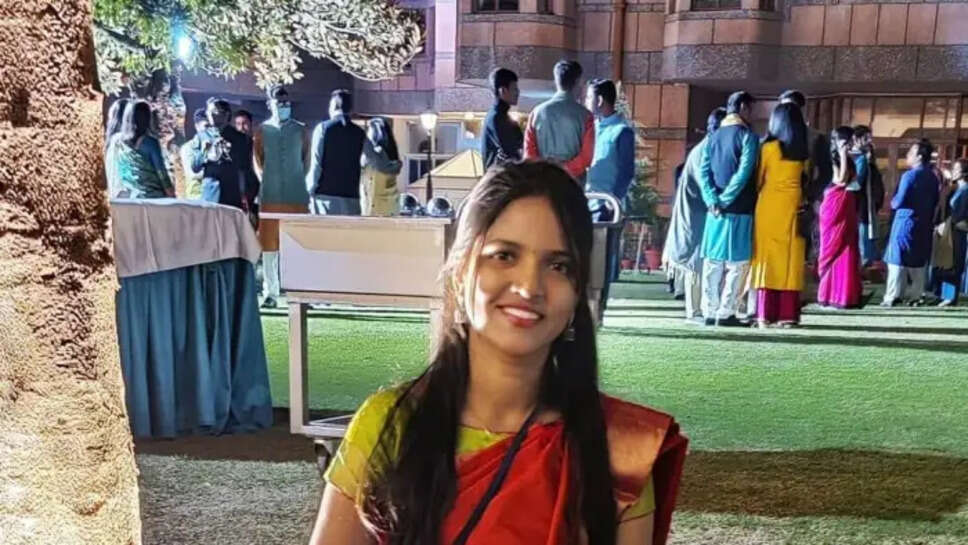 IAS Ishwarya Ramanathan Wikipedia, Biography, Age, Posting, Salary, Husband In 2023