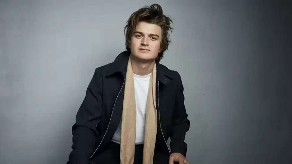 Joe Keery Net Worth, Income, Age, Height , Bio, Girlfriend In 2023