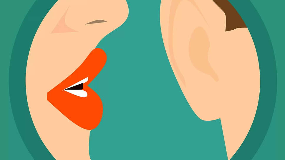 Bollywood Blind Items Revealed : BFF's Bride Played Cupid For Superstar & New GF