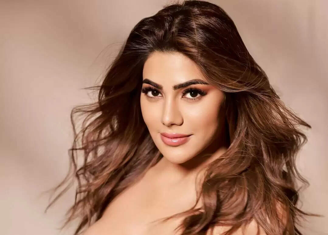 image source: Informalnewz