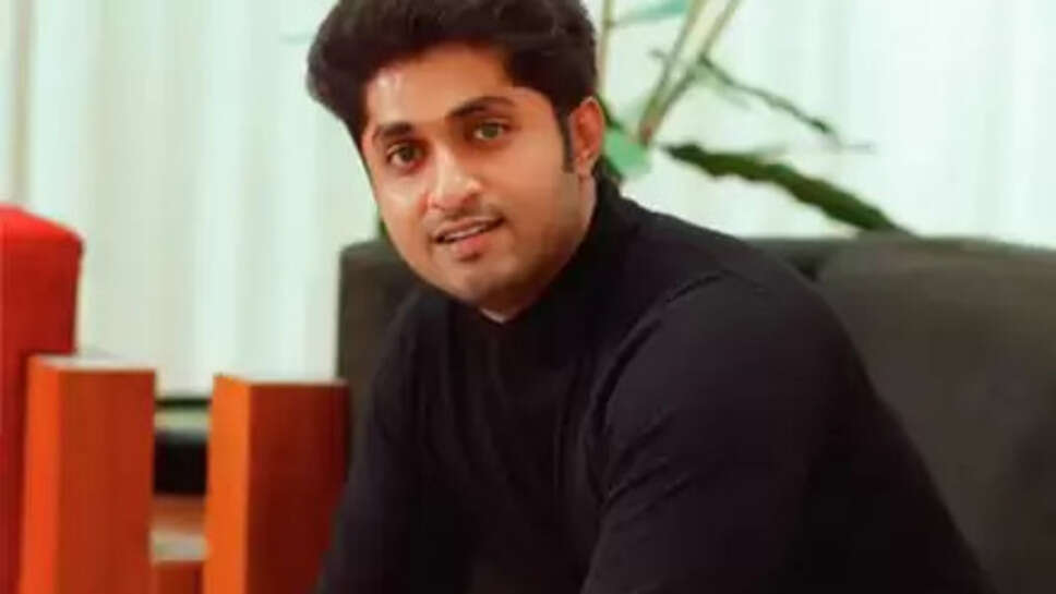 Dhyan Sreenivasan Age, Family, Movies, Wife, Biography 