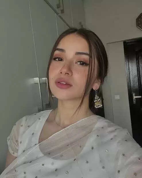 Aena Khan