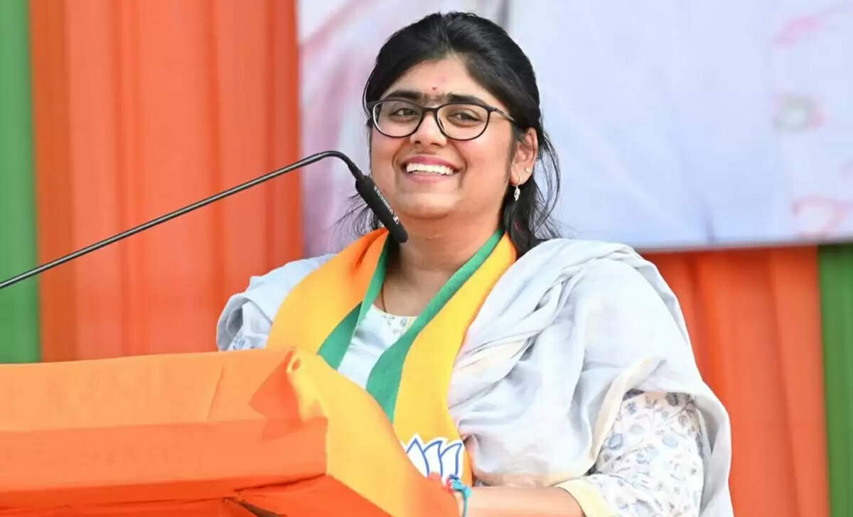 Who is the daughter of Ashok Chavan?