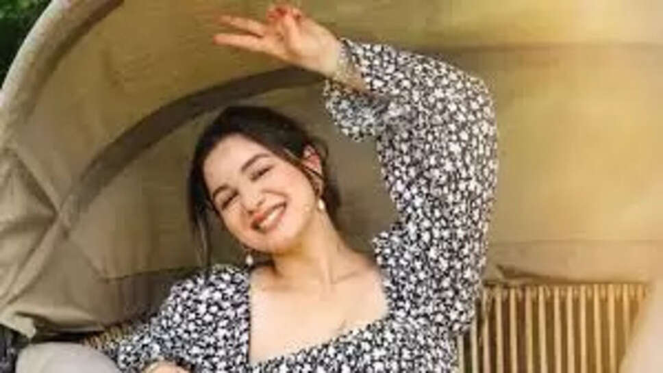 Sara Tendulkar photo