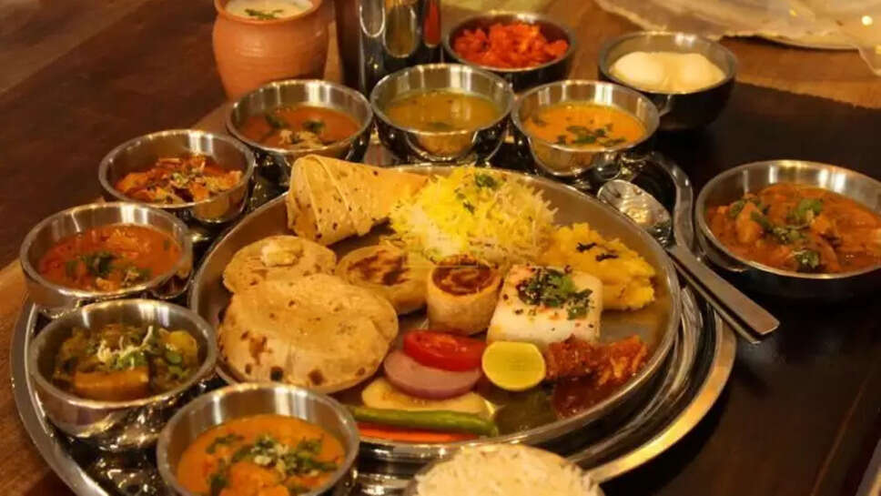 Top 10 Vegetarian Thali Places In Pune!