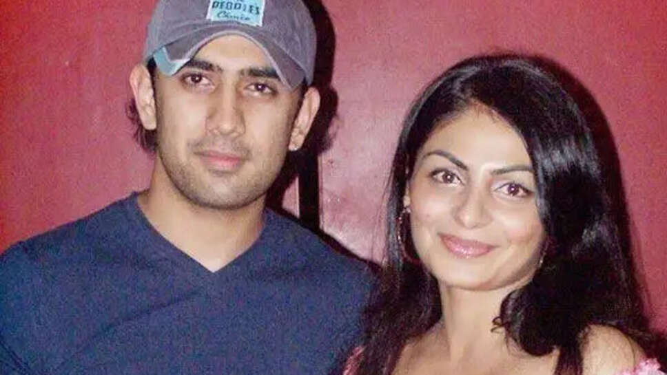 Neeru Bajwa's Husband Harry Jawandha Age, Height, Family, Biography