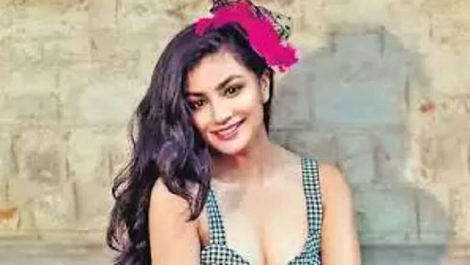 Biography Of Sanjana Doss