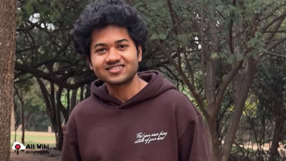 Mouli Tanuj Prasanth